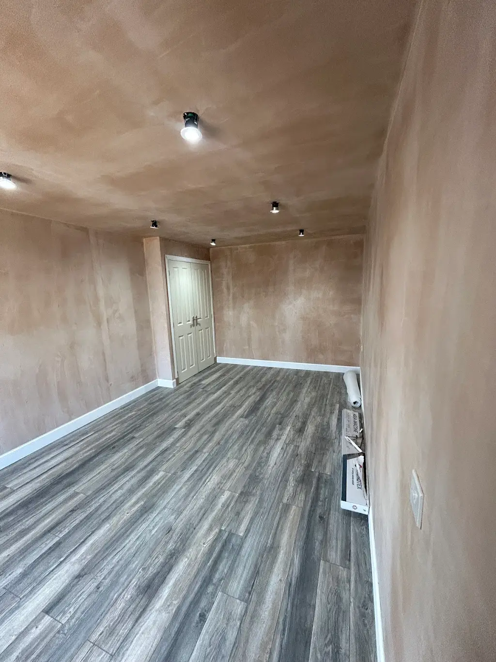 Skimming and Flooring Glasgow